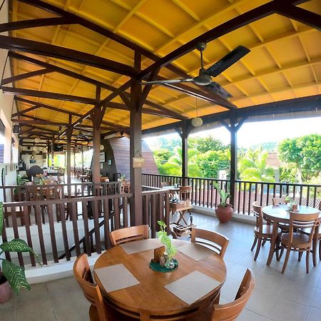 Bruga Villas Restaurant&Spa Selong Belanak Bagian luar foto