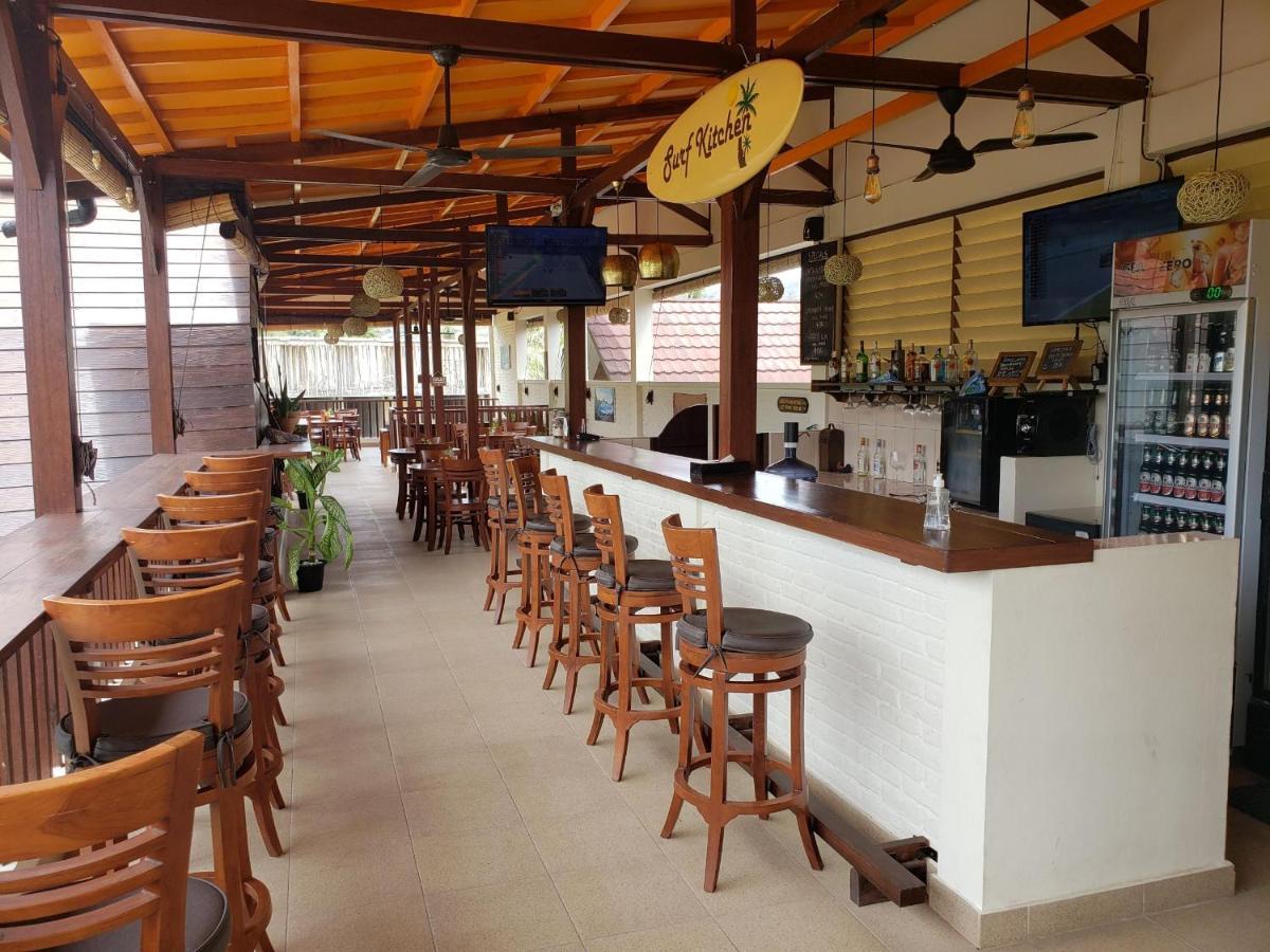 Bruga Villas Restaurant&Spa Selong Belanak Bagian luar foto