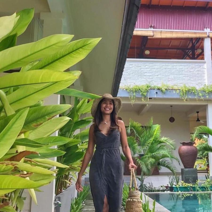 Bruga Villas Restaurant&Spa Selong Belanak Bagian luar foto