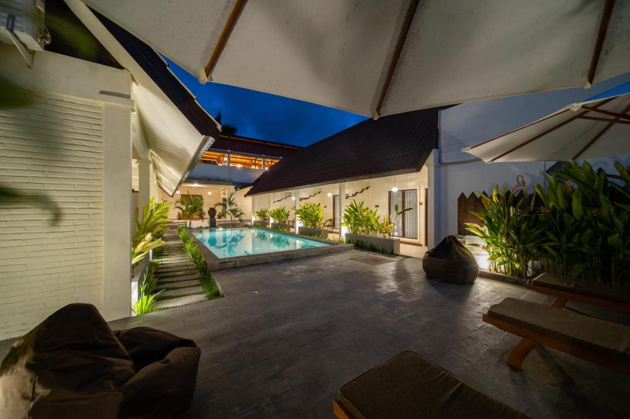 Bruga Villas Restaurant&Spa Selong Belanak Bagian luar foto